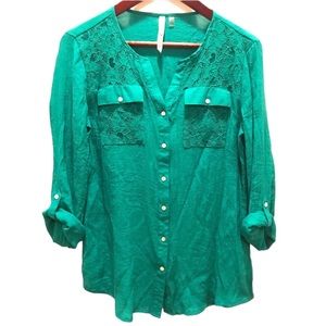 NY Collection teal lace detail lightweight blouse